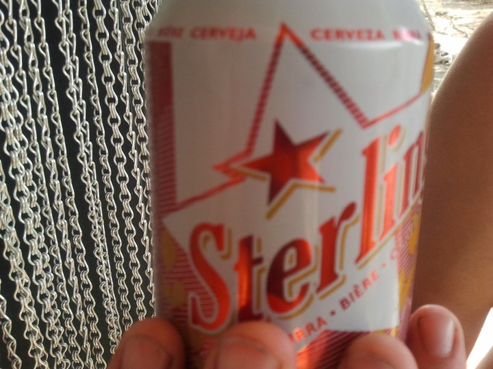 Cerveza Sterlin.... Cooper, la de Mad Men :D